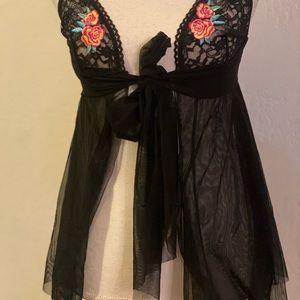 Victoria’s Secret Sexy Little Things
Lingerie Dress babydoll style embroidered